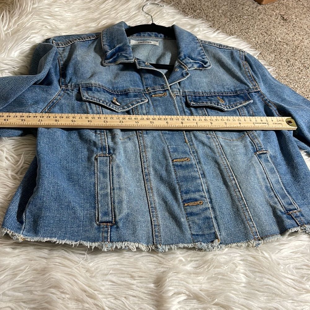 Refuge Denim jacket womens size large long sleeve raw‎ hem cropped cow Girl Blue - Picture 6 of 9